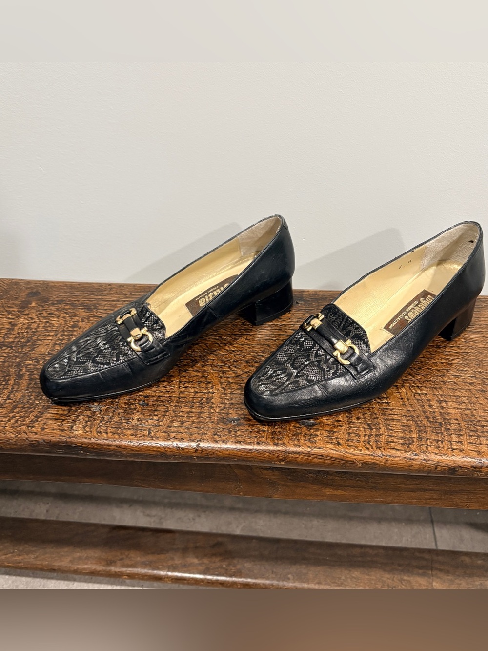 VTG Grazia (for Ingledews) Leather Loafers Snakeskin Embossed Gold Horsebit Sz 8